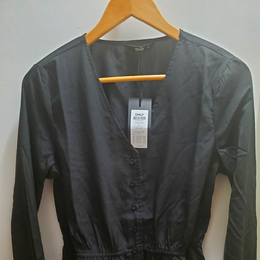 ONLY Blk long sleeves blouse